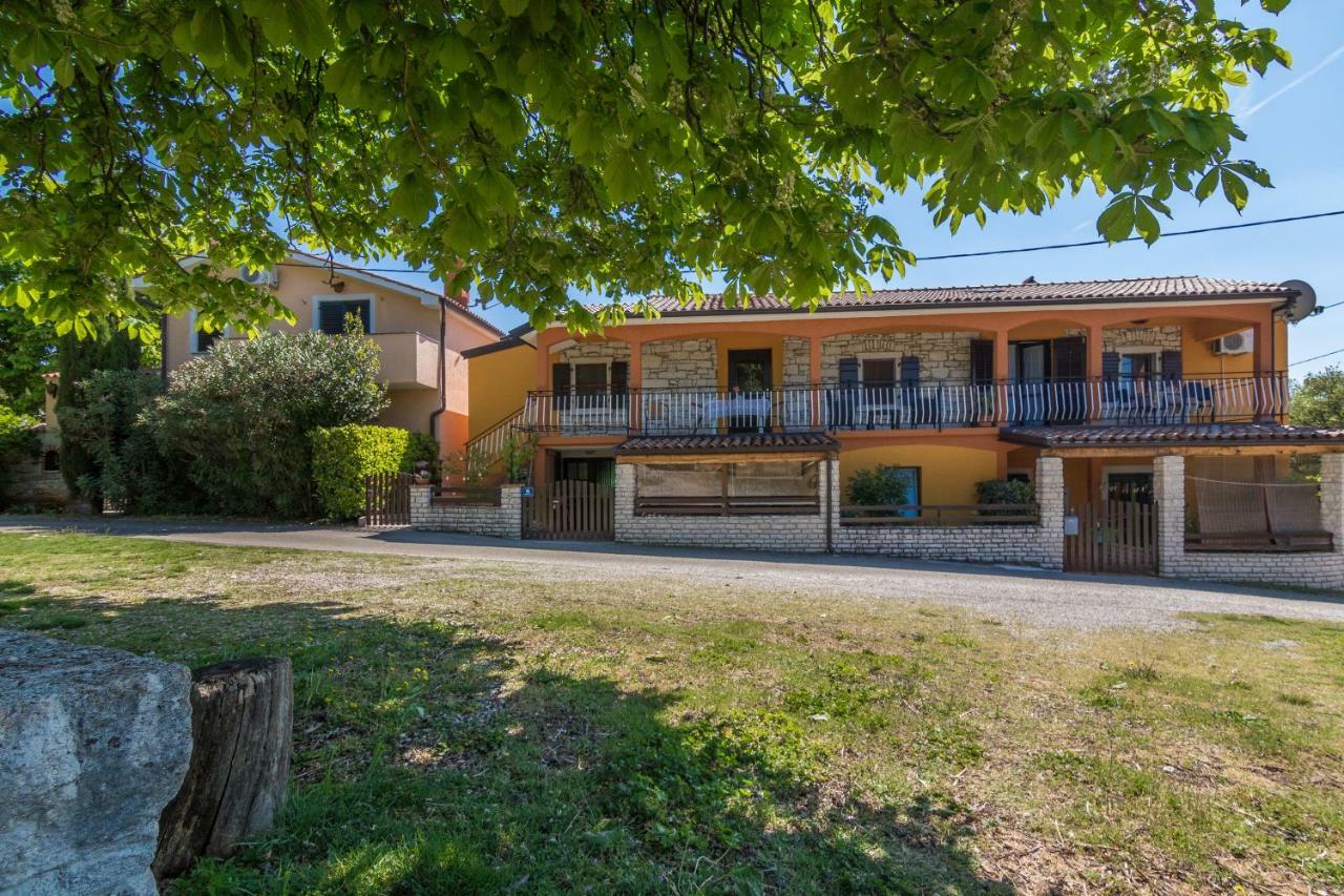 Apartmani Zikovic Porec Esterno foto