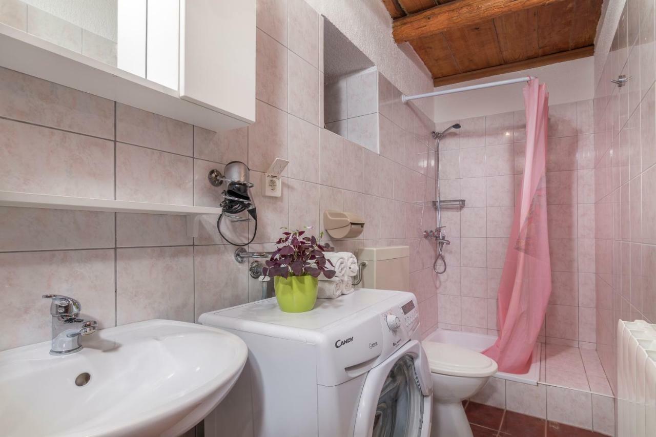 Apartmani Zikovic Porec Esterno foto