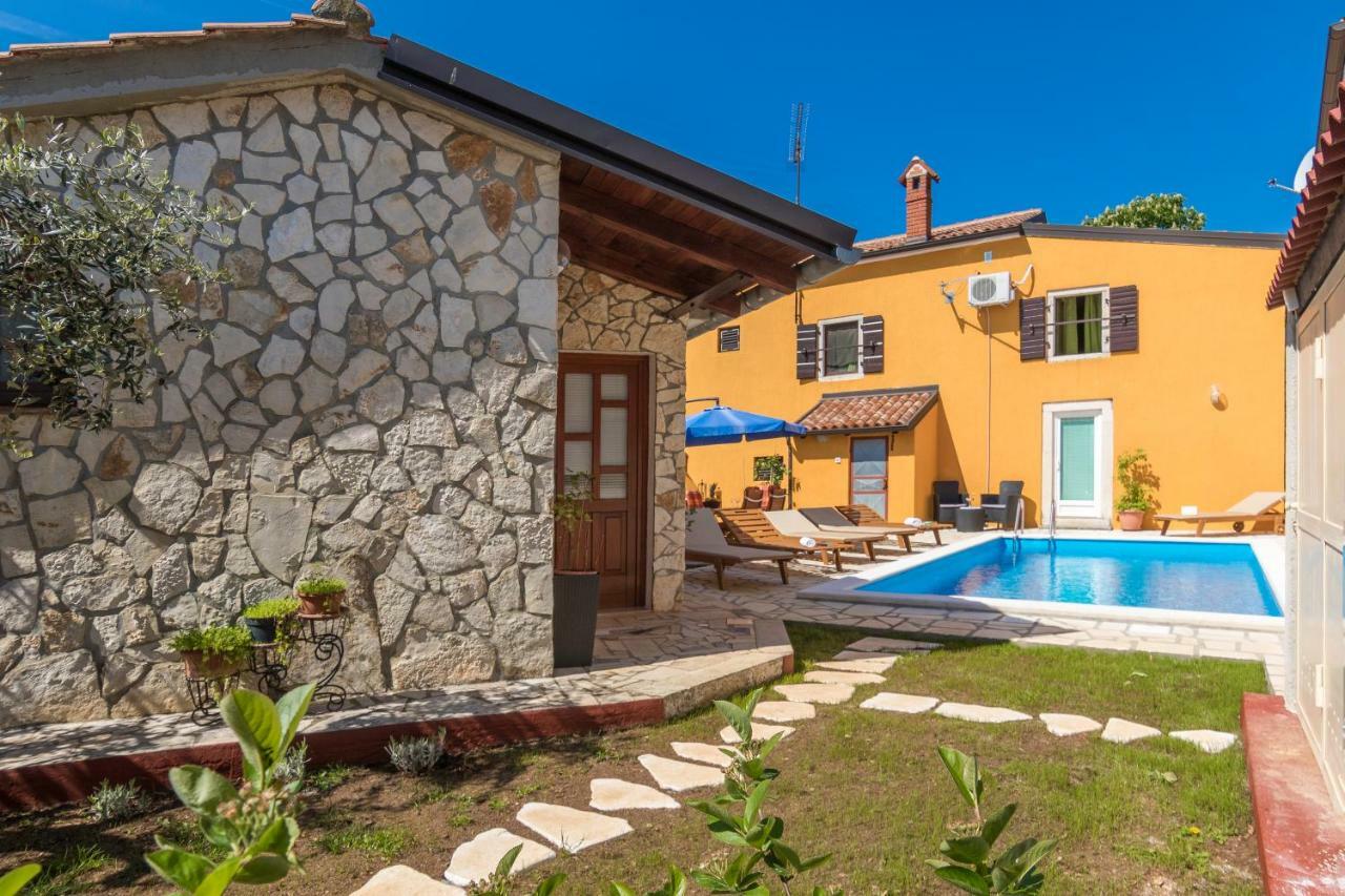 Apartmani Zikovic Porec Esterno foto