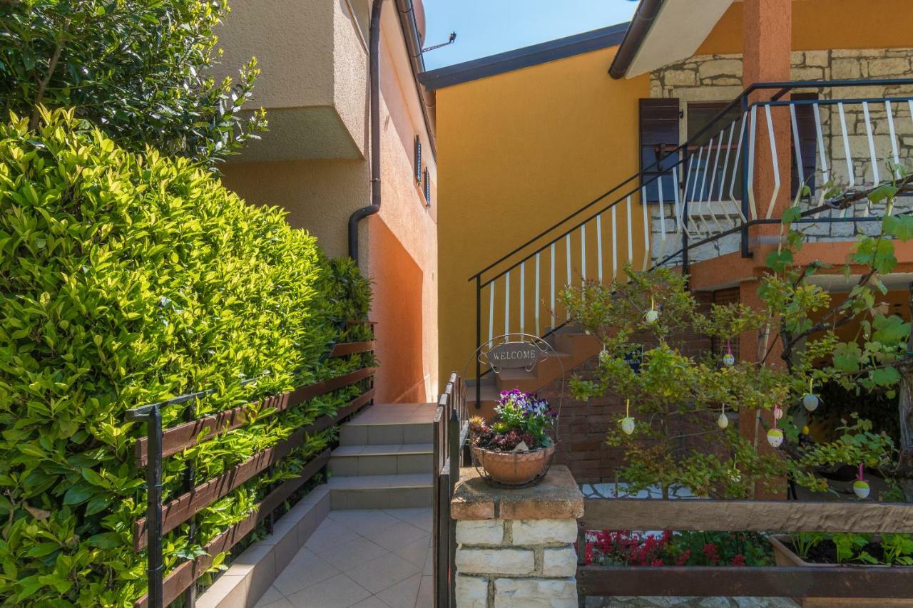 Apartmani Zikovic Porec Esterno foto
